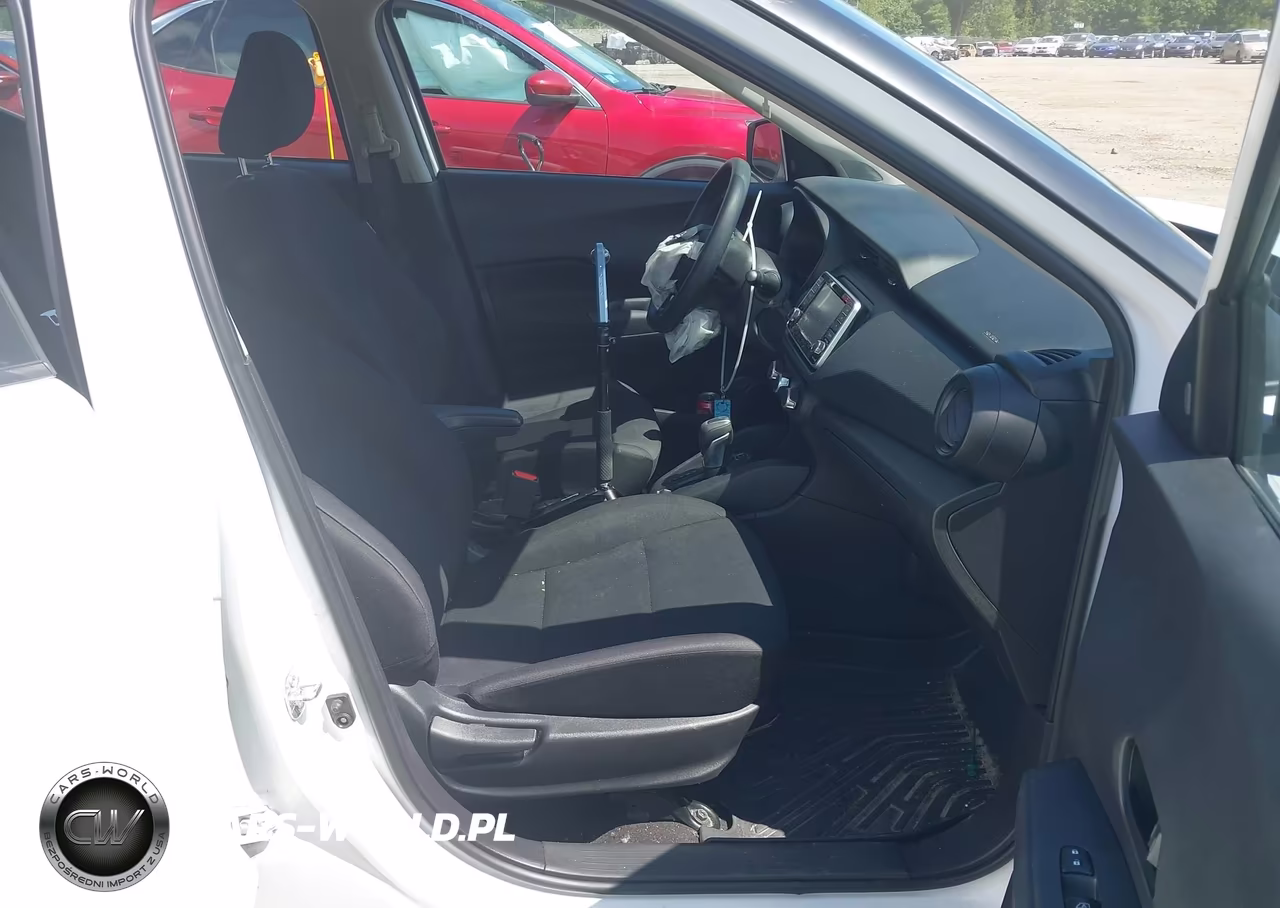 2023 Nissan Kicks S Xtronic Cvt VIN:3N1CP5BV3PL545074 - 5