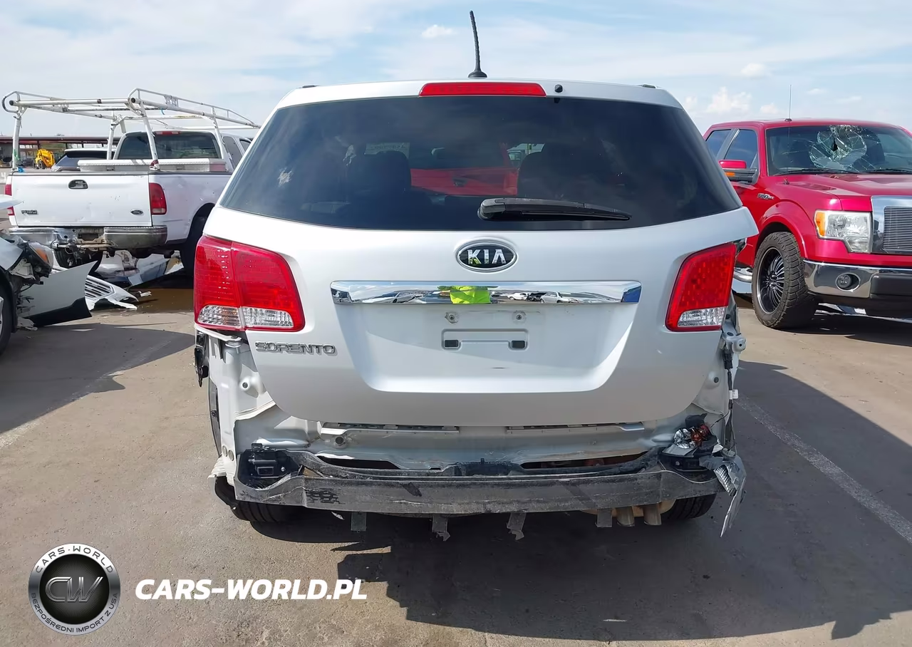 2011 Kia Sorento Lx VIN:5XYKT3A16BG001708 - 17