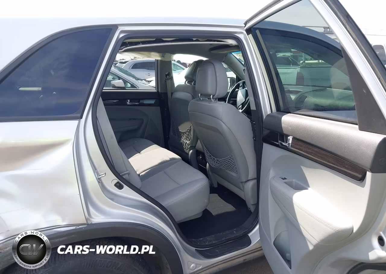 2011 Kia Sorento Lx VIN:5XYKT3A16BG001708 - 8