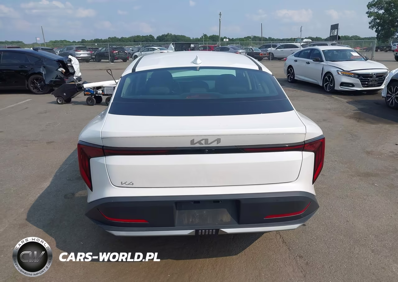 2025 Kia K4 Lxs VIN:3KPFT4DE6SE015126 - 16