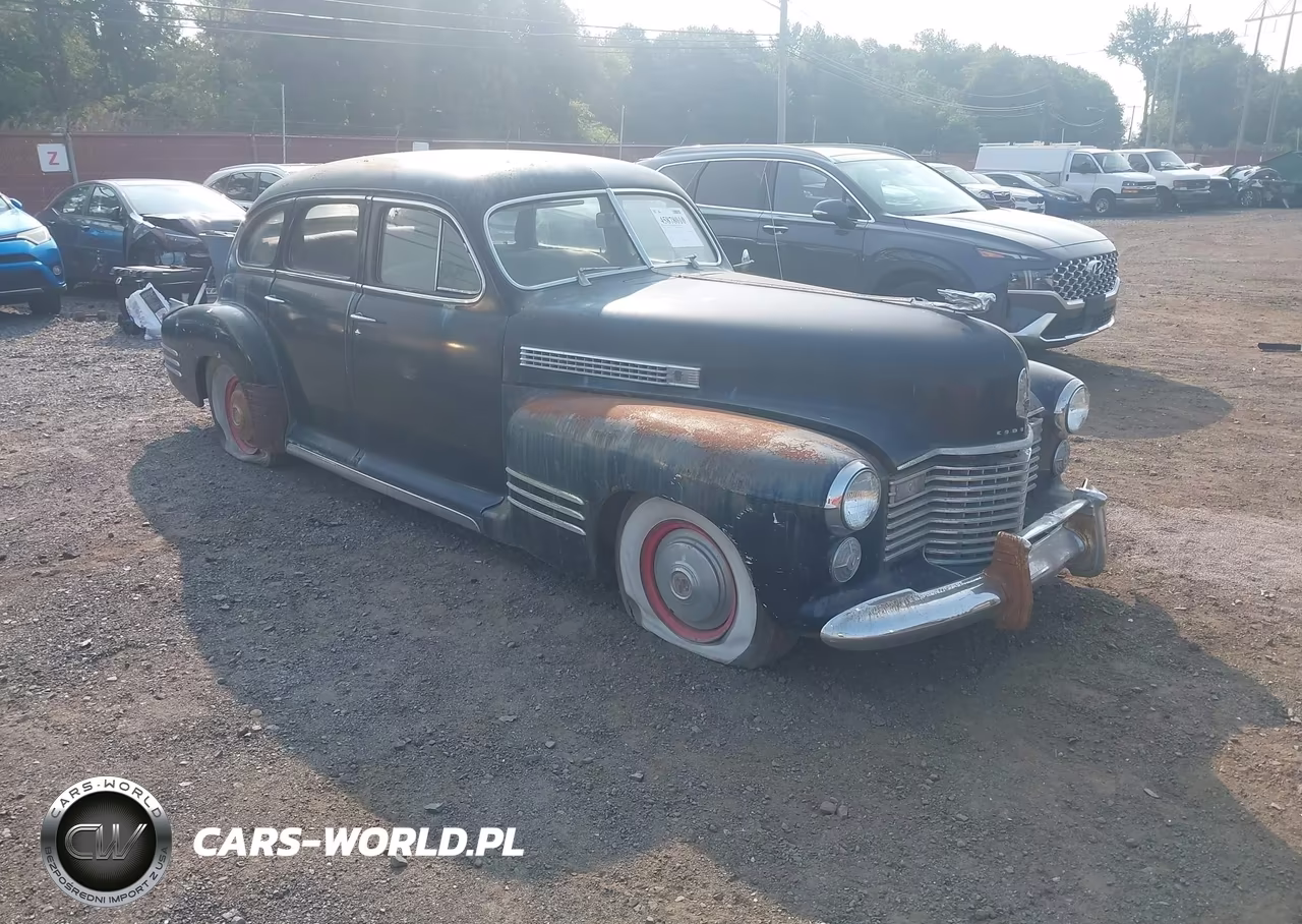1941 Cadillac 4 Door Sedan – zdjęcie 1 z 16