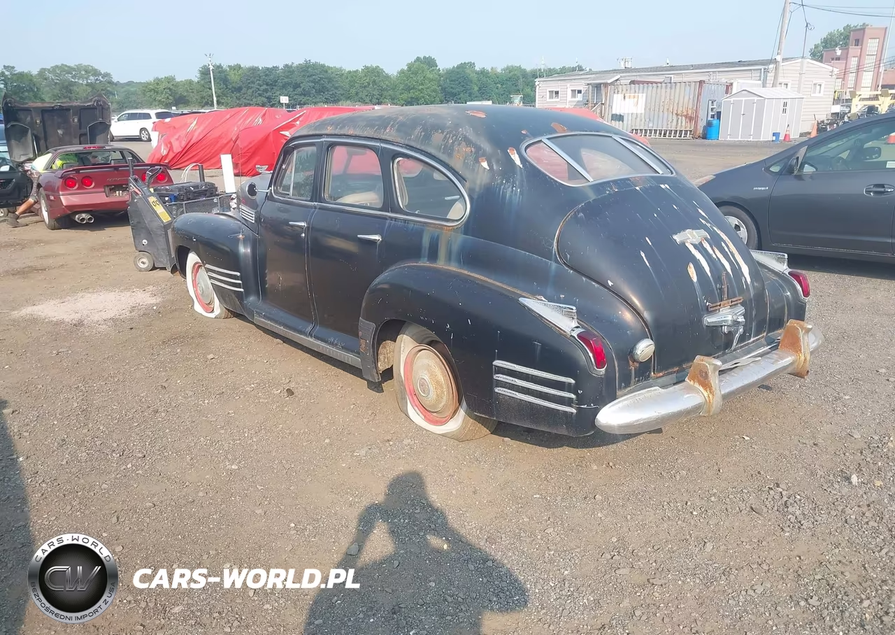 1941 Cadillac 4 Door Sedan VIN:5352143 - 3