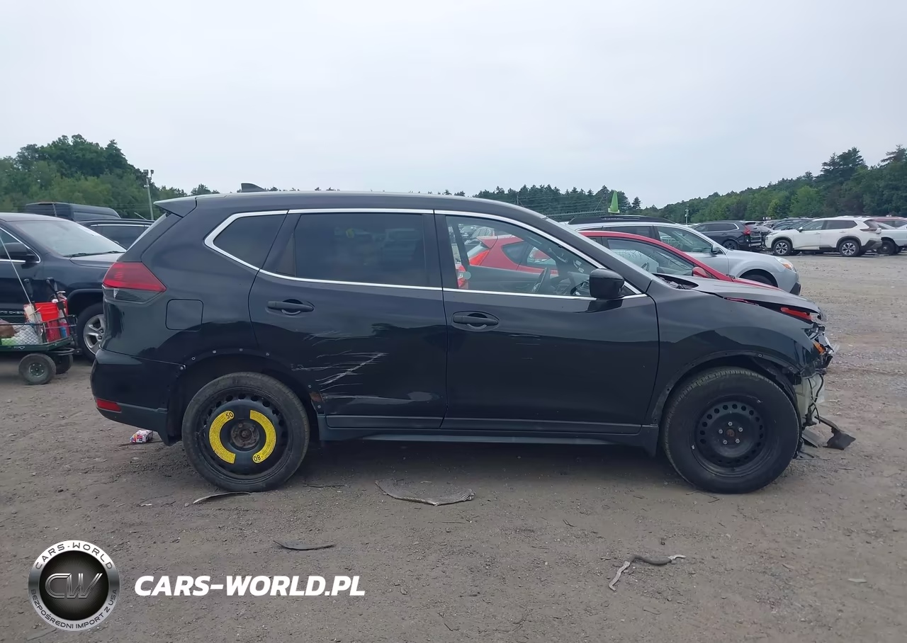 2019 Nissan Rogue S VIN:KNMAT2MV6KP541772 - 14