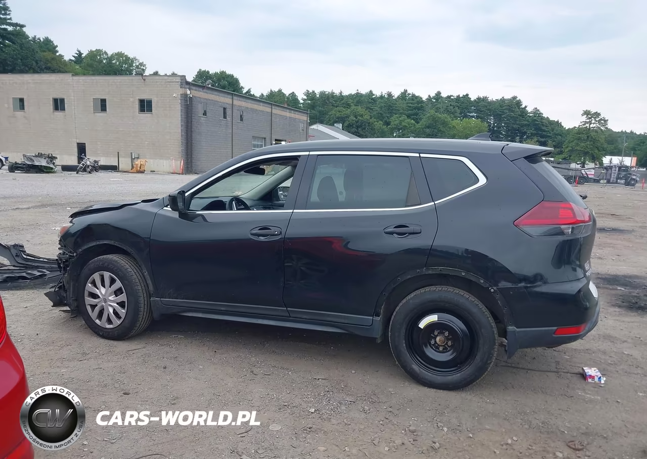 2019 Nissan Rogue S VIN:KNMAT2MV6KP541772 - 15