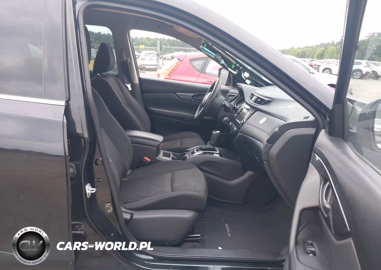 2019 Nissan Rogue S VIN:KNMAT2MV6KP541772 - 5