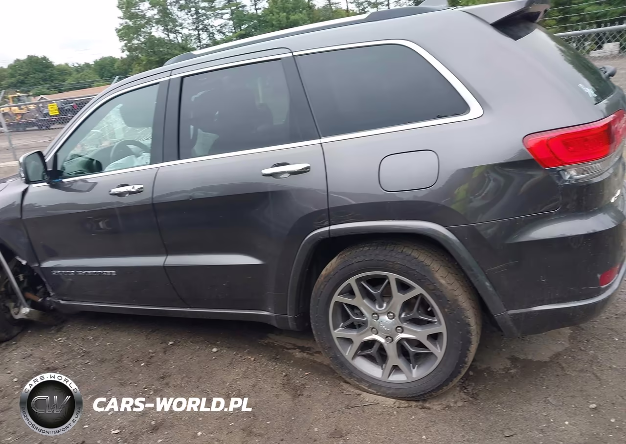 2021 Jeep Grand Cherokee Overland 4X4 VIN:1C4RJFCG6MC787170 - 14