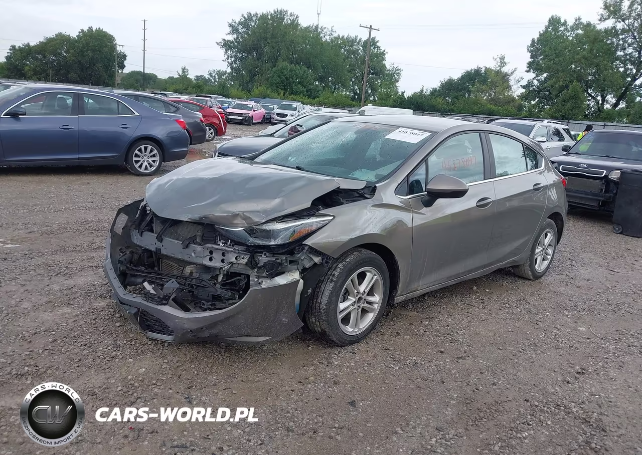 2018 Chevrolet Cruze Lt Auto VIN:3G1BE6SM2JS576897 - 2
