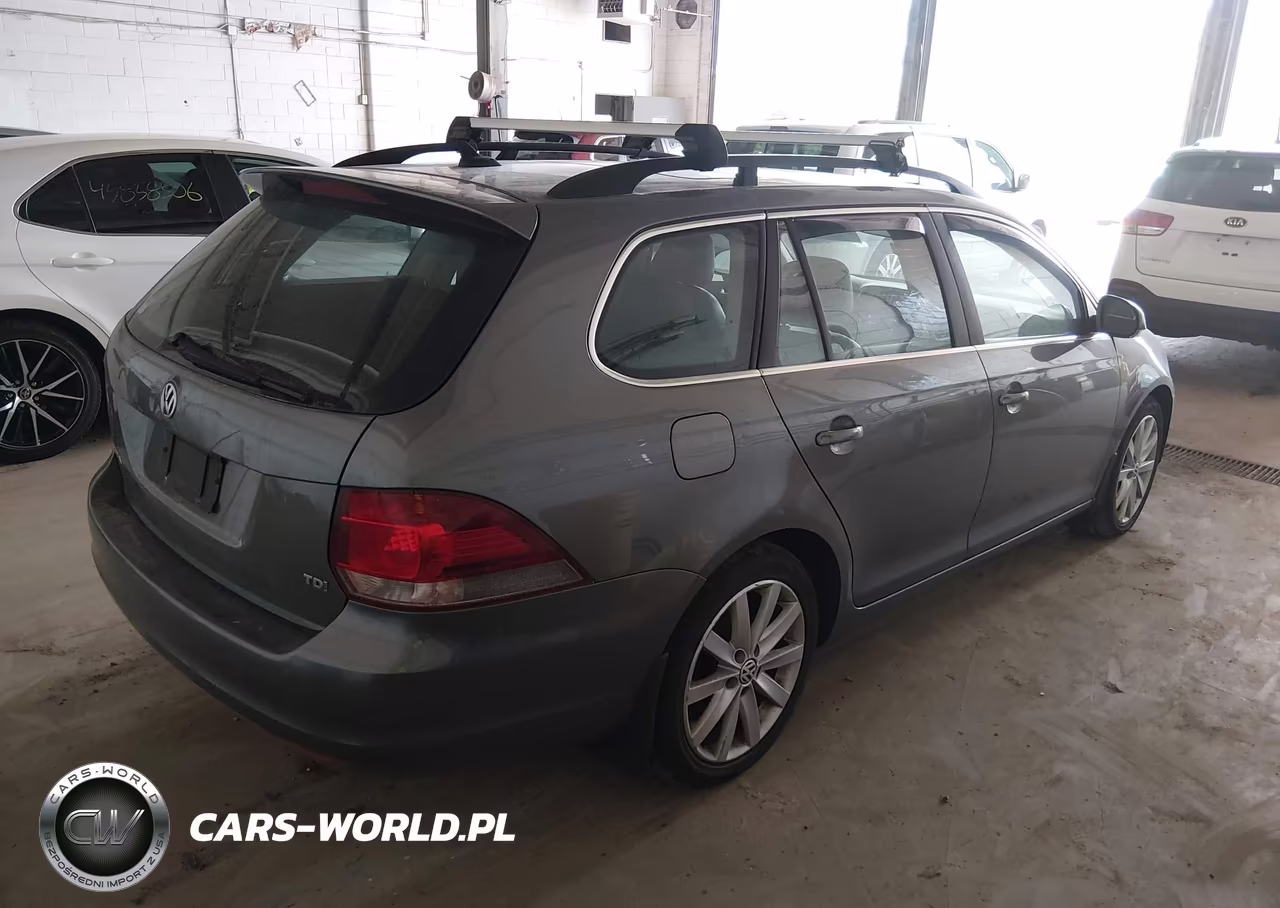 2013 Volkswagen Jetta Sportwagen 2.0L Tdi VIN:3VWPL7AJ2DM607684 - 4