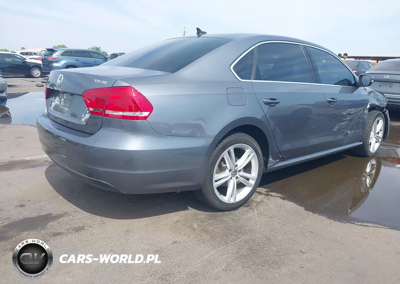 2014 Volkswagen Passat 1.8T Se VIN:1VWBT7A35EC092971 - 4