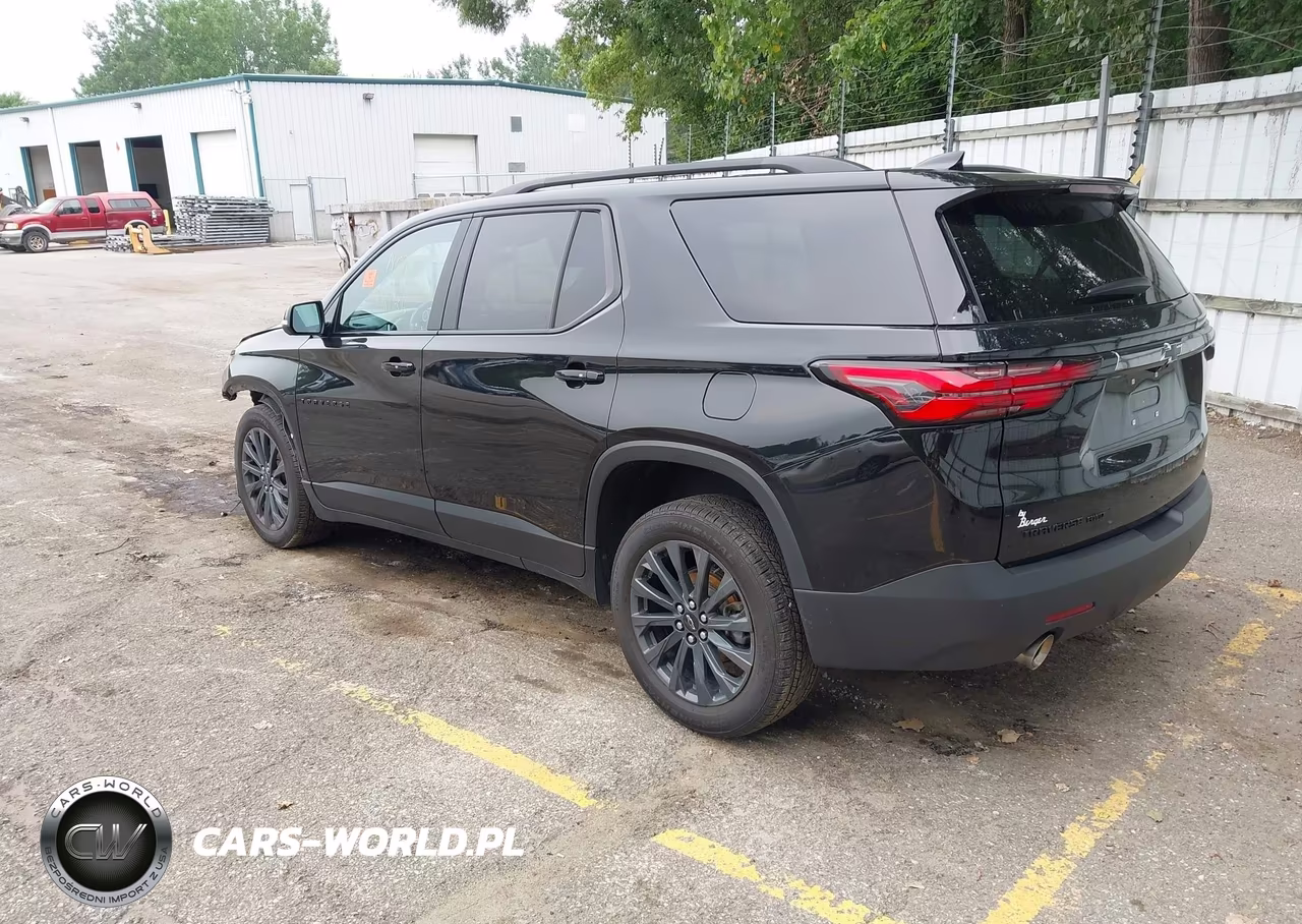 2023 Chevrolet Traverse Rs VIN:1GNEVJKW3PJ260256 - 3
