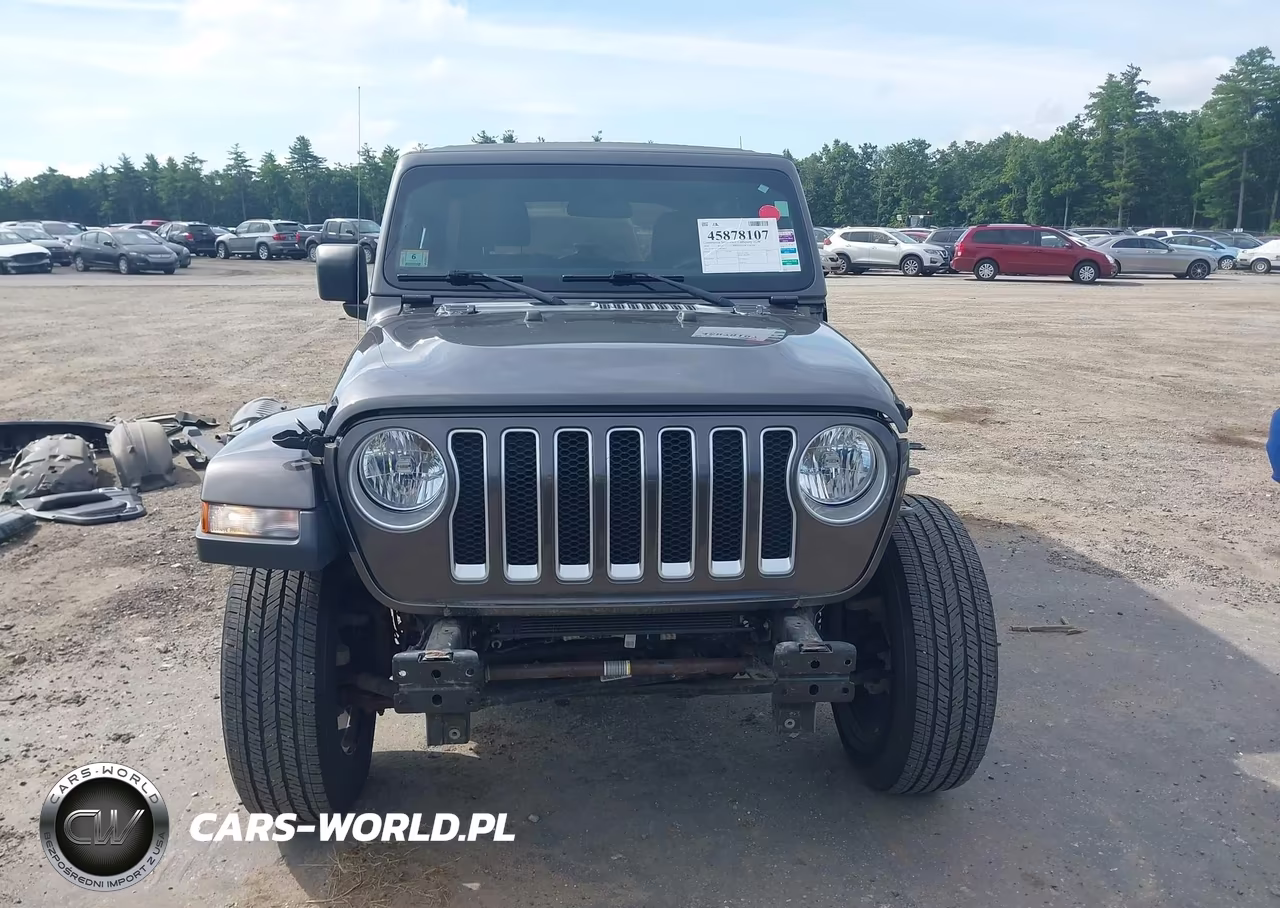 2019 Jeep Wrangler Unlimited Sahara 4X4 VIN:1C4HJXEG4KW576012 - 13