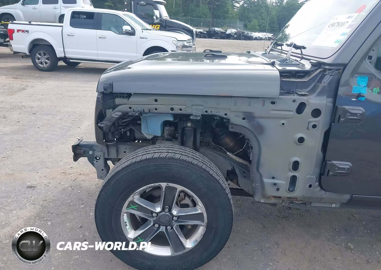 2019 Jeep Wrangler Unlimited Sahara 4X4 VIN:1C4HJXEG4KW576012 - 6