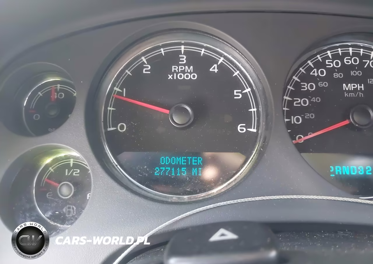 2007 Chevrolet Tahoe Ls VIN:1GNFC13C47R284503 - 7