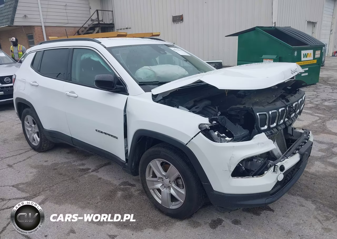 2022 Jeep Compass Latitude Fwd