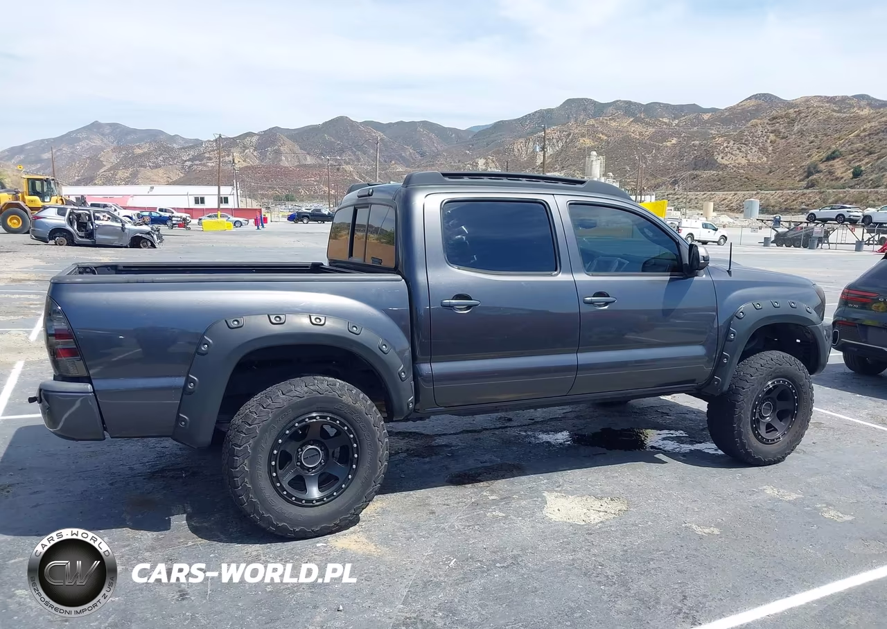 2010 Toyota Tacoma Prerunner V6 VIN:3TMJU4GN3AM109052 - 13