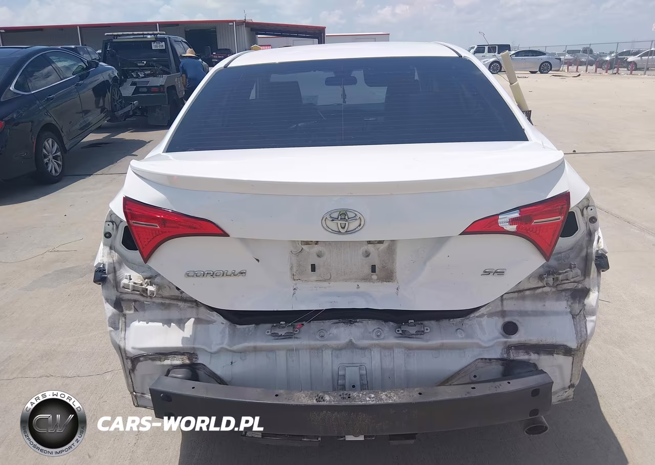 2018 Toyota Corolla Se VIN:5YFBURHE9JP842201 - 16