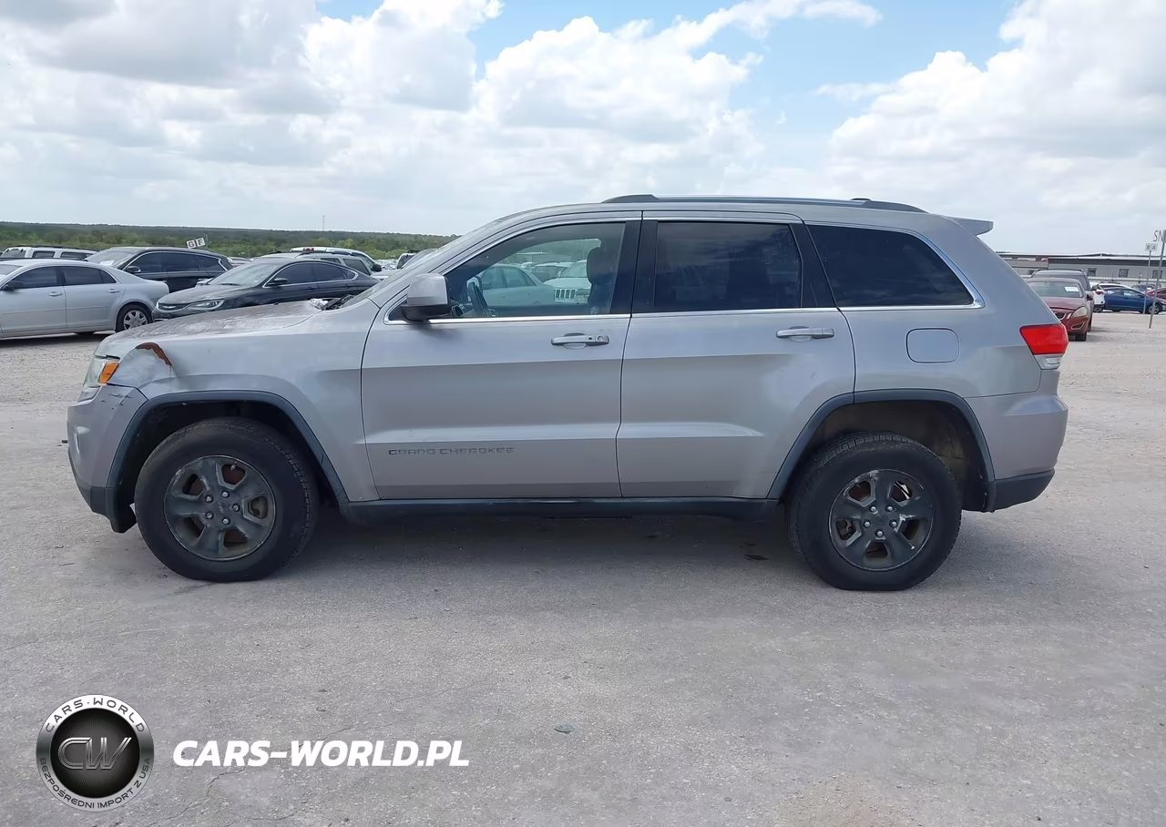 2014 Jeep Grand Cherokee Laredo VIN:1C4RJFAG4EC372157 - 14