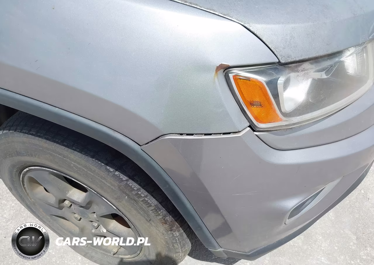 2014 Jeep Grand Cherokee Laredo VIN:1C4RJFAG4EC372157 - 19