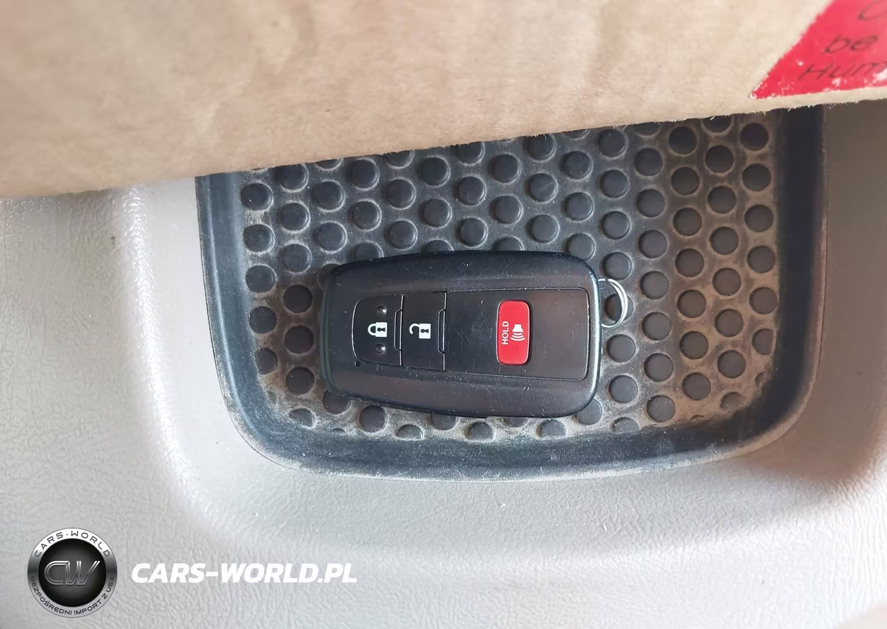 2020 Toyota Rav4 Xle VIN:JTMW1RFV3LJ019719 - 11