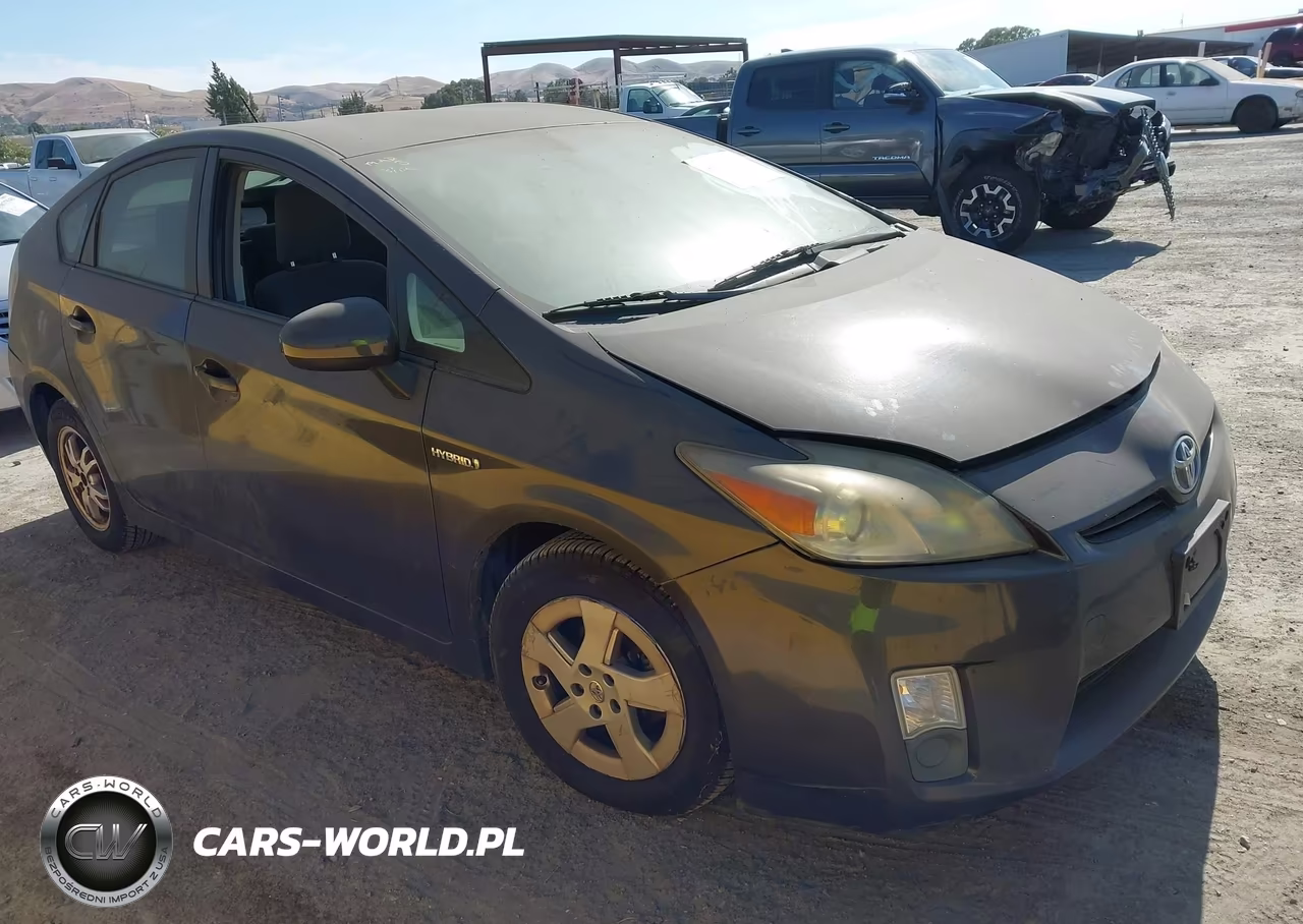 2011 Toyota Prius Three