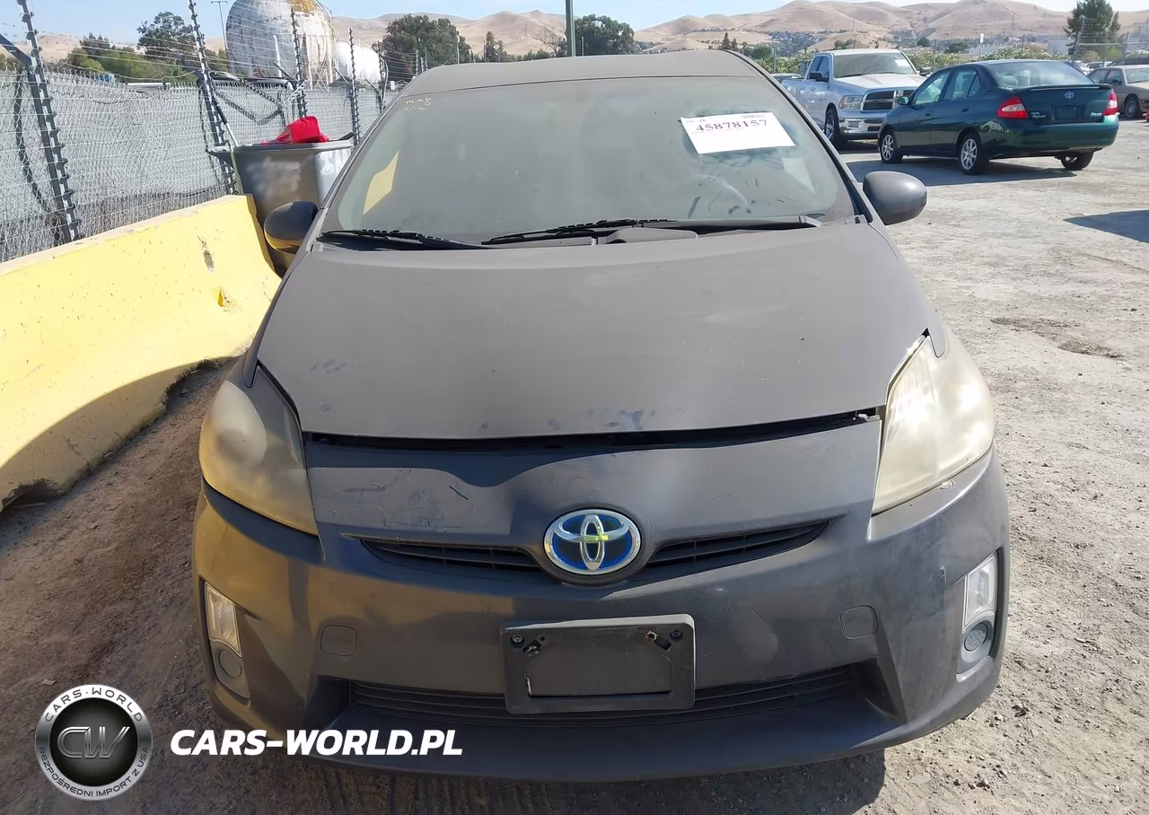 2011 Toyota Prius Three VIN:JTDKN3DU8B1414603 - 12