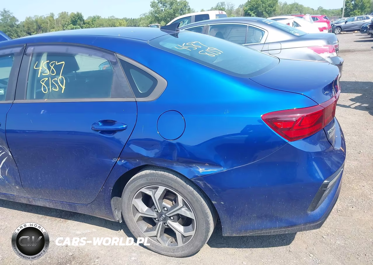 2020 Kia Forte Lxs VIN:3KPF24AD7LE163429 - 20