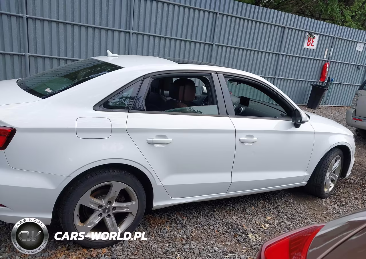 2017 Audi A3 Premium VIN:WAUB8GFF8H1051738 - 13