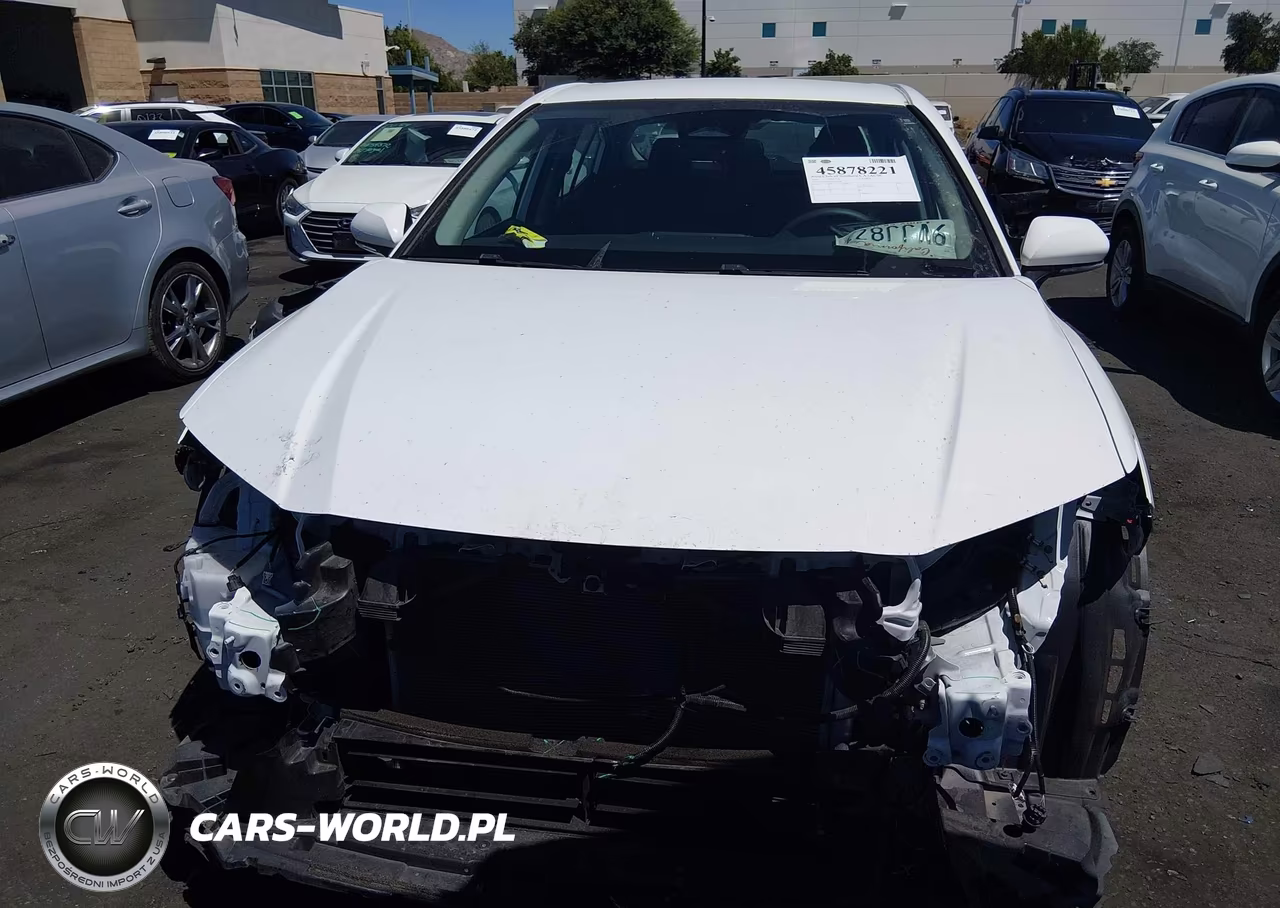 2025 Toyota Camry Le VIN:4T1DAACK0SU193548 - 6