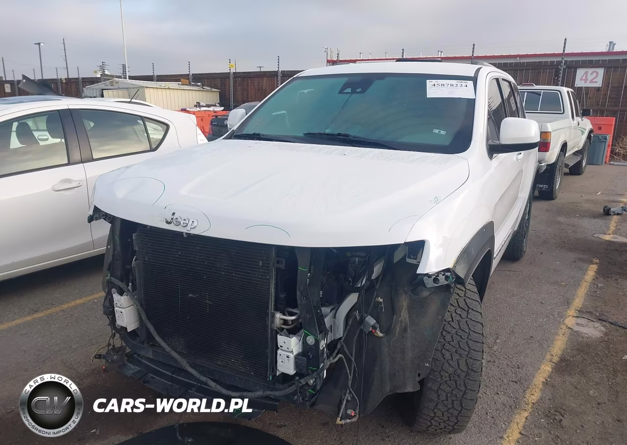 2020 Jeep Grand Cherokee Laredo E 4X4 VIN:1C4RJFAG5LC208655 - 12