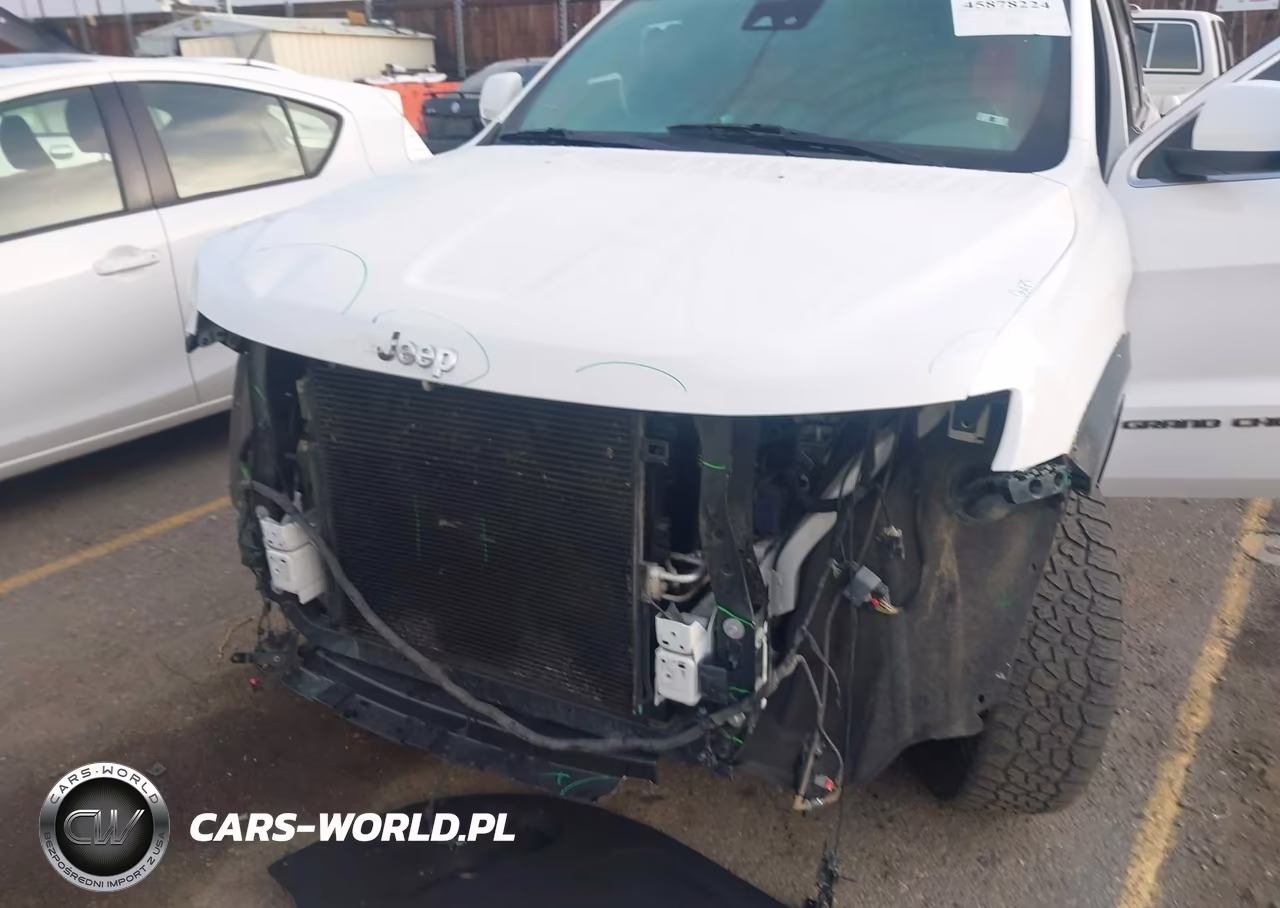 2020 Jeep Grand Cherokee Laredo E 4X4 VIN:1C4RJFAG5LC208655 - 6