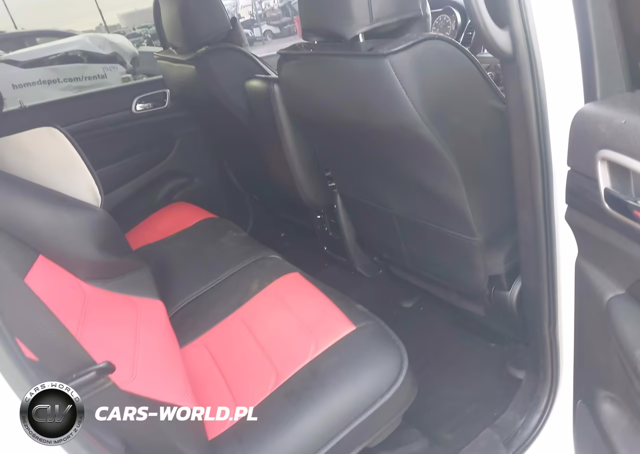 2020 Jeep Grand Cherokee Laredo E 4X4 VIN:1C4RJFAG5LC208655 - 8