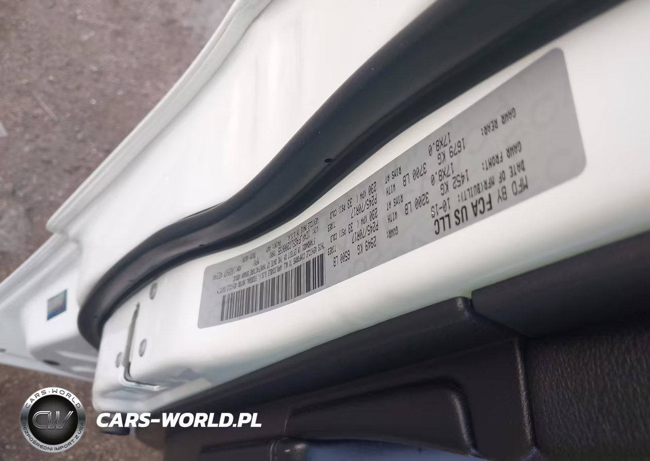 2020 Jeep Grand Cherokee Laredo E 4X4 VIN:1C4RJFAG5LC208655 - 9