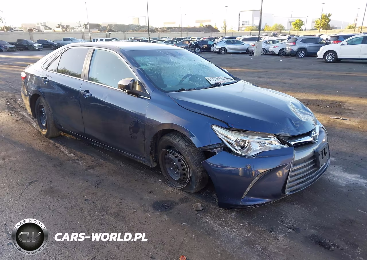 2017 Toyota Camry Le VIN:4T1BF1FK2HU732216 - 14
