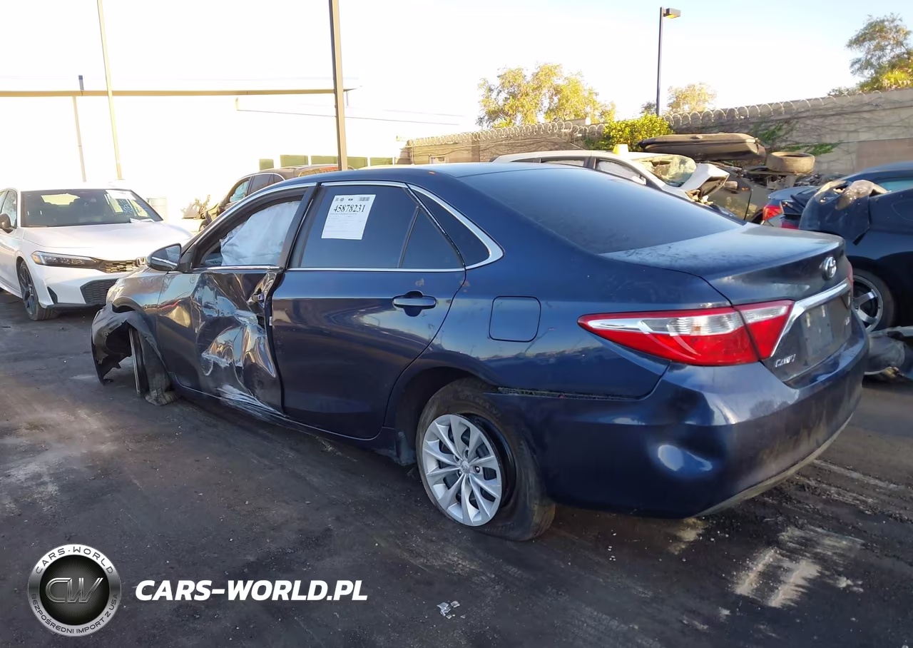 2017 Toyota Camry Le VIN:4T1BF1FK2HU732216 - 15