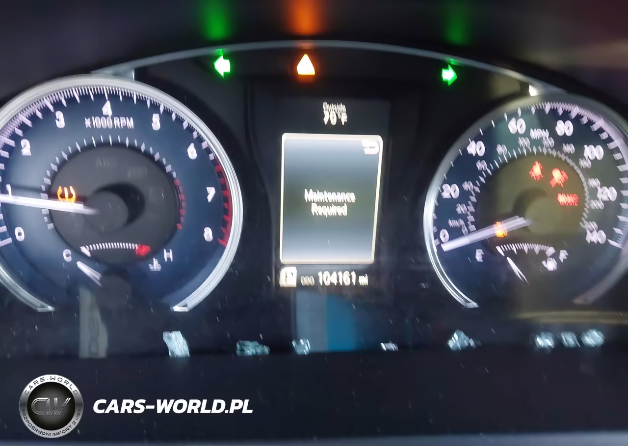 2017 Toyota Camry Le VIN:4T1BF1FK2HU732216 - 7
