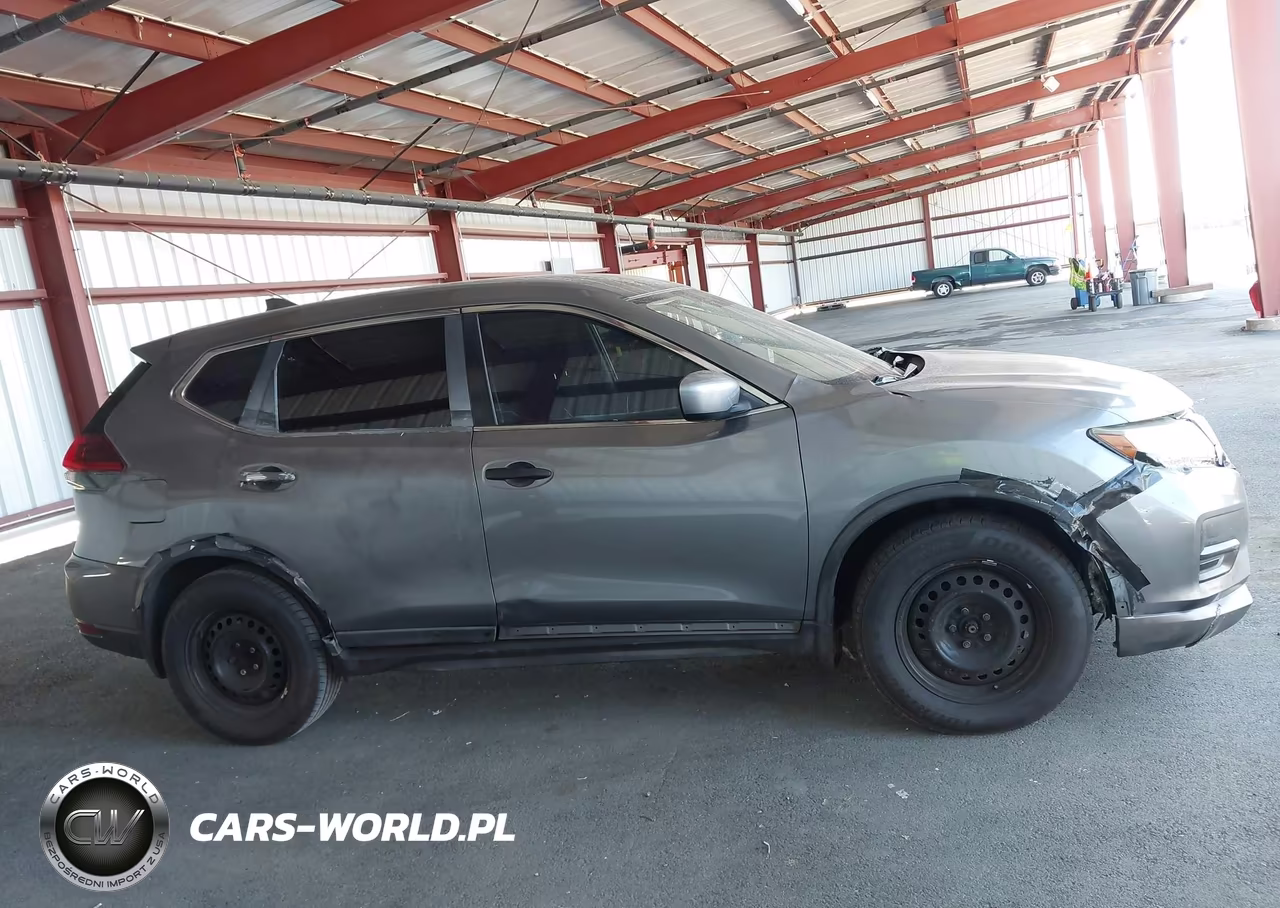 2018 Nissan Rogue S VIN:KNMAT2MT1JP528781 - 13
