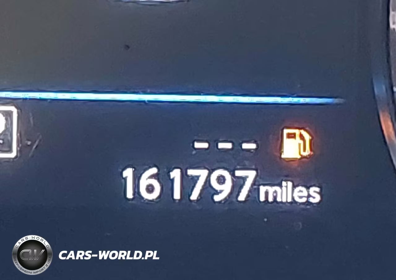 2018 Nissan Rogue S VIN:KNMAT2MT1JP528781 - 15