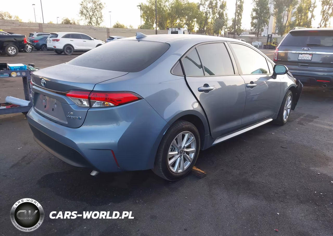 2024 Toyota Corolla Hybrid Le VIN:JTDBCMFE5R3068364 - 4
