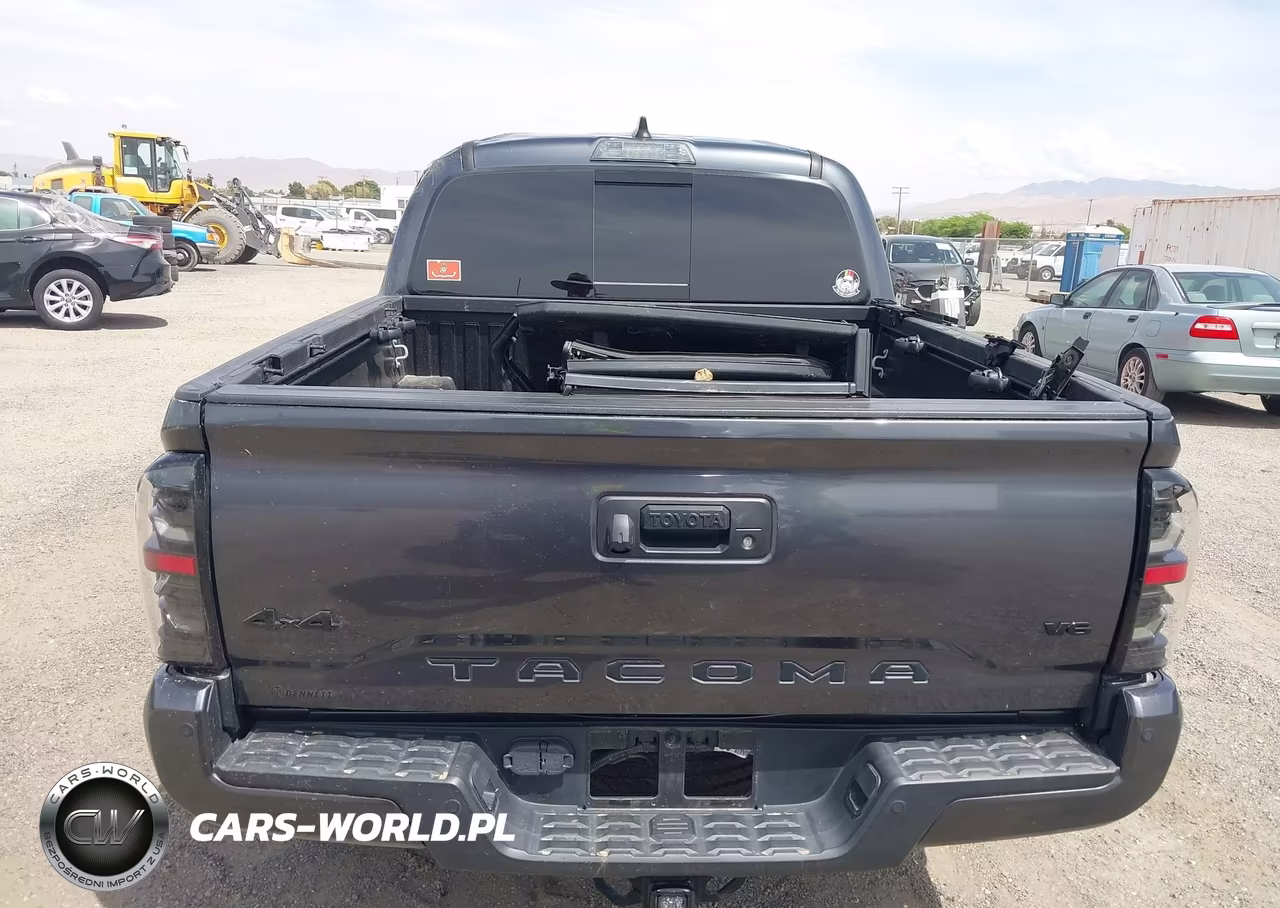 2023 Toyota Tacoma Limited VIN:3TMGZ5AN0PM636470 - 17