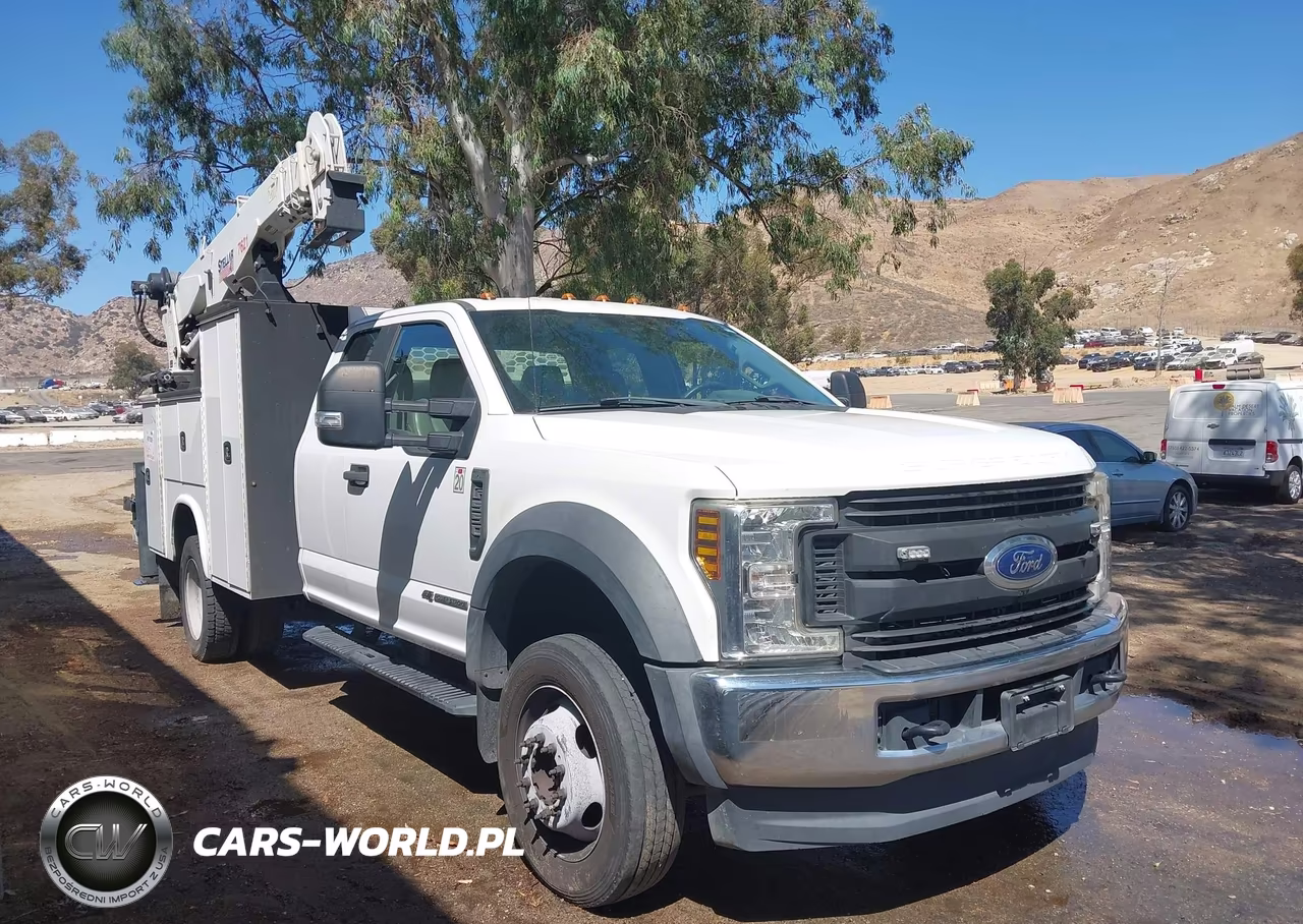 2019 Ford F-550 Chassis Xl – zdjęcie 1 z 16