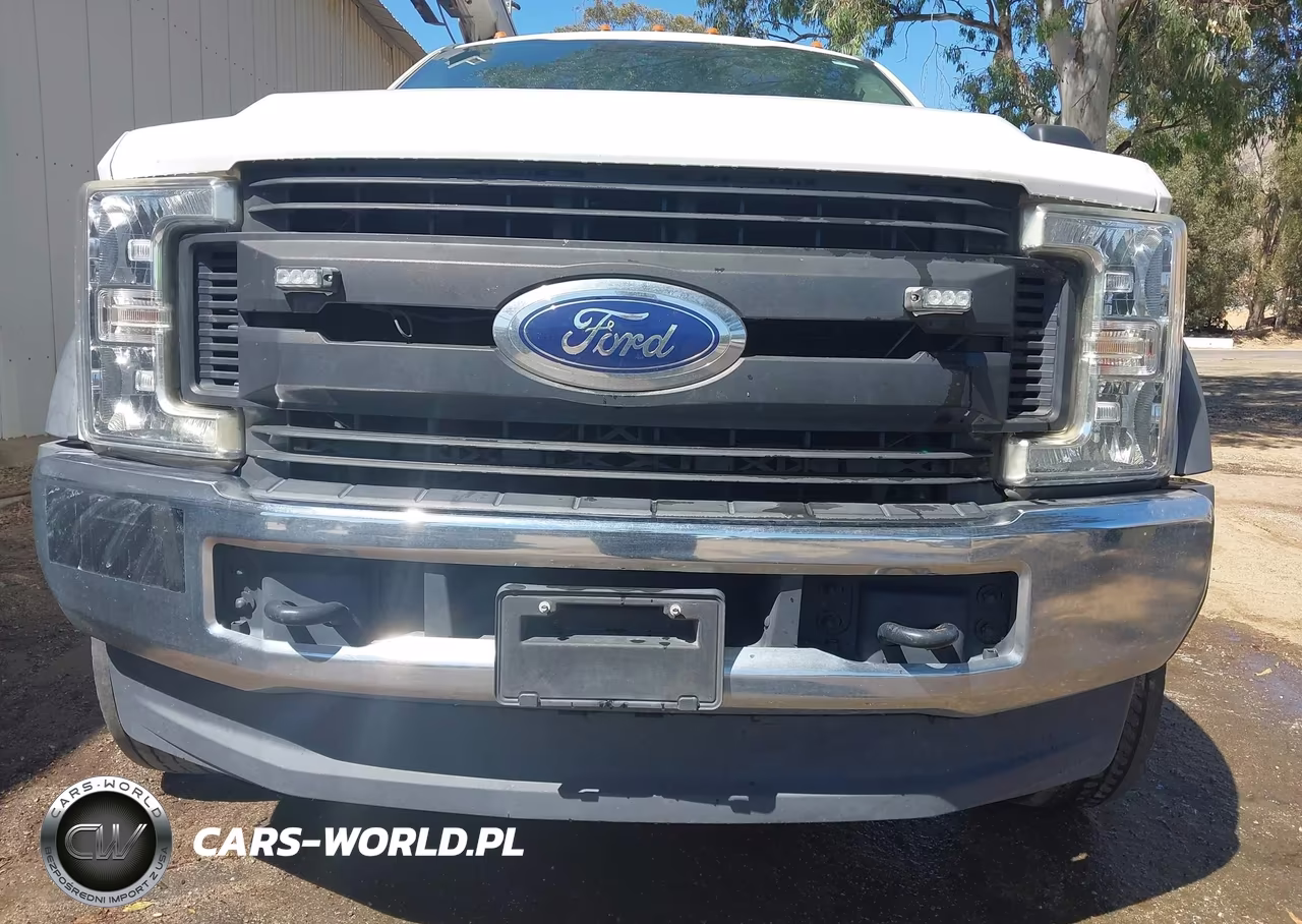 2019 Ford F-550 Chassis Xl VIN:1FD0X5HT2KEC16389 - 6