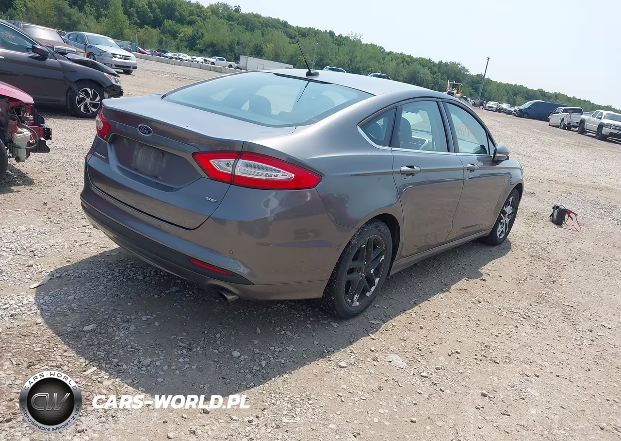 2014 Ford Fusion Se VIN:1FA6P0H74E5363389 - 4