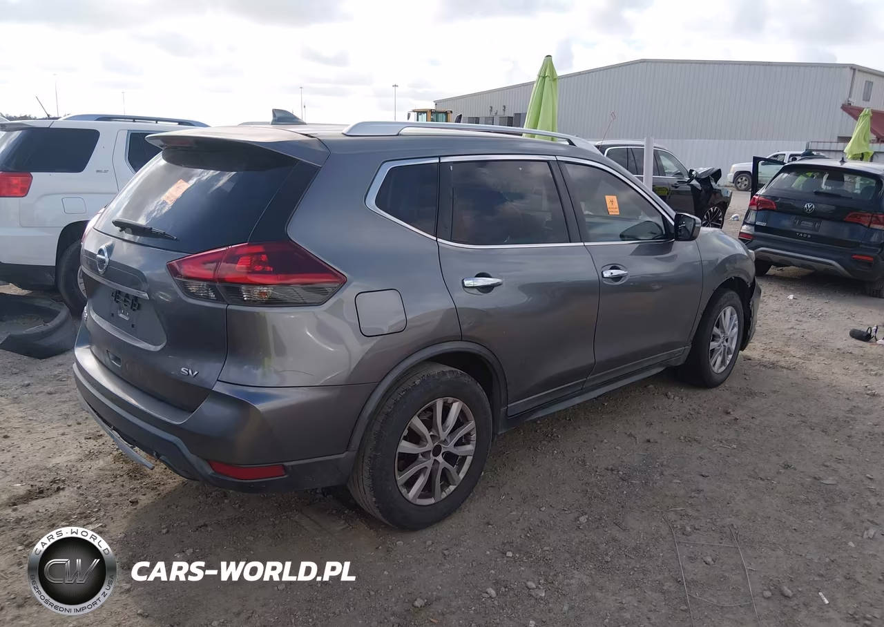 2018 Nissan Rogue Sv VIN:KNMAT2MT1JP513911 - 4