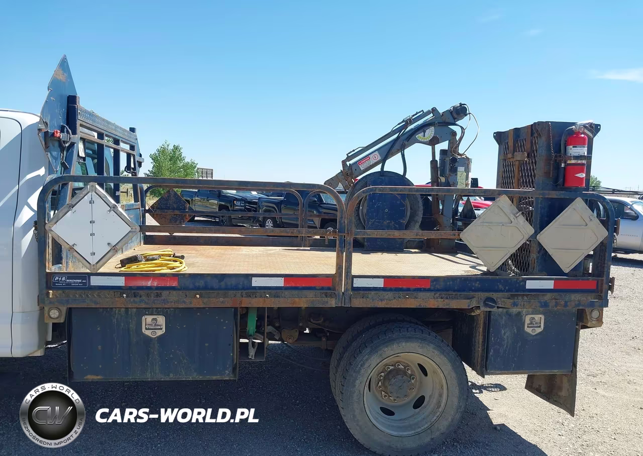 2017 Ford F-550 Chassis Xl VIN:1FD0X5HY8HEC55928 - 13