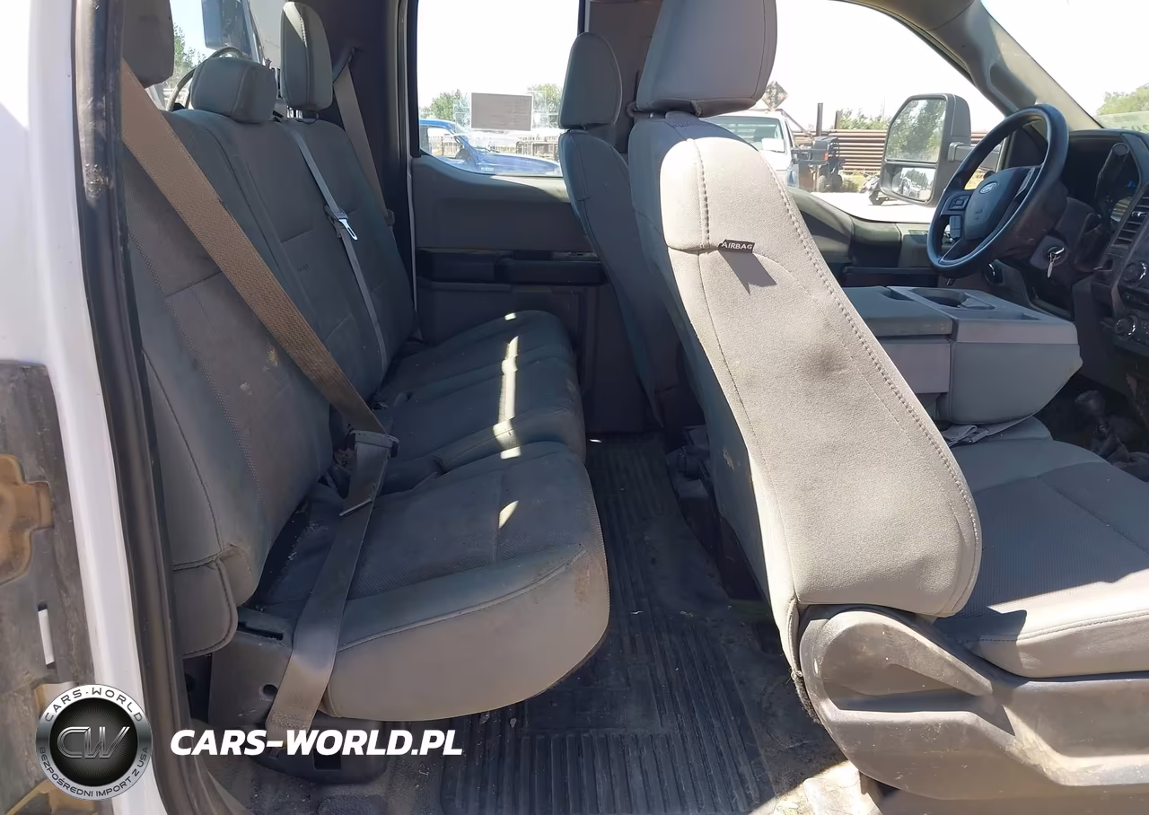 2017 Ford F-550 Chassis Xl VIN:1FD0X5HY8HEC55928 - 8