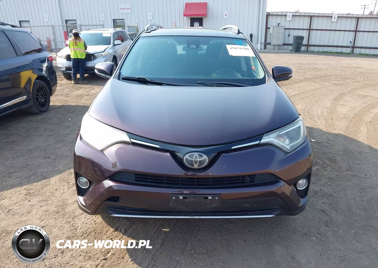 2018 Toyota Rav4 Xle VIN:2T3RFREV4JW720672 - 12