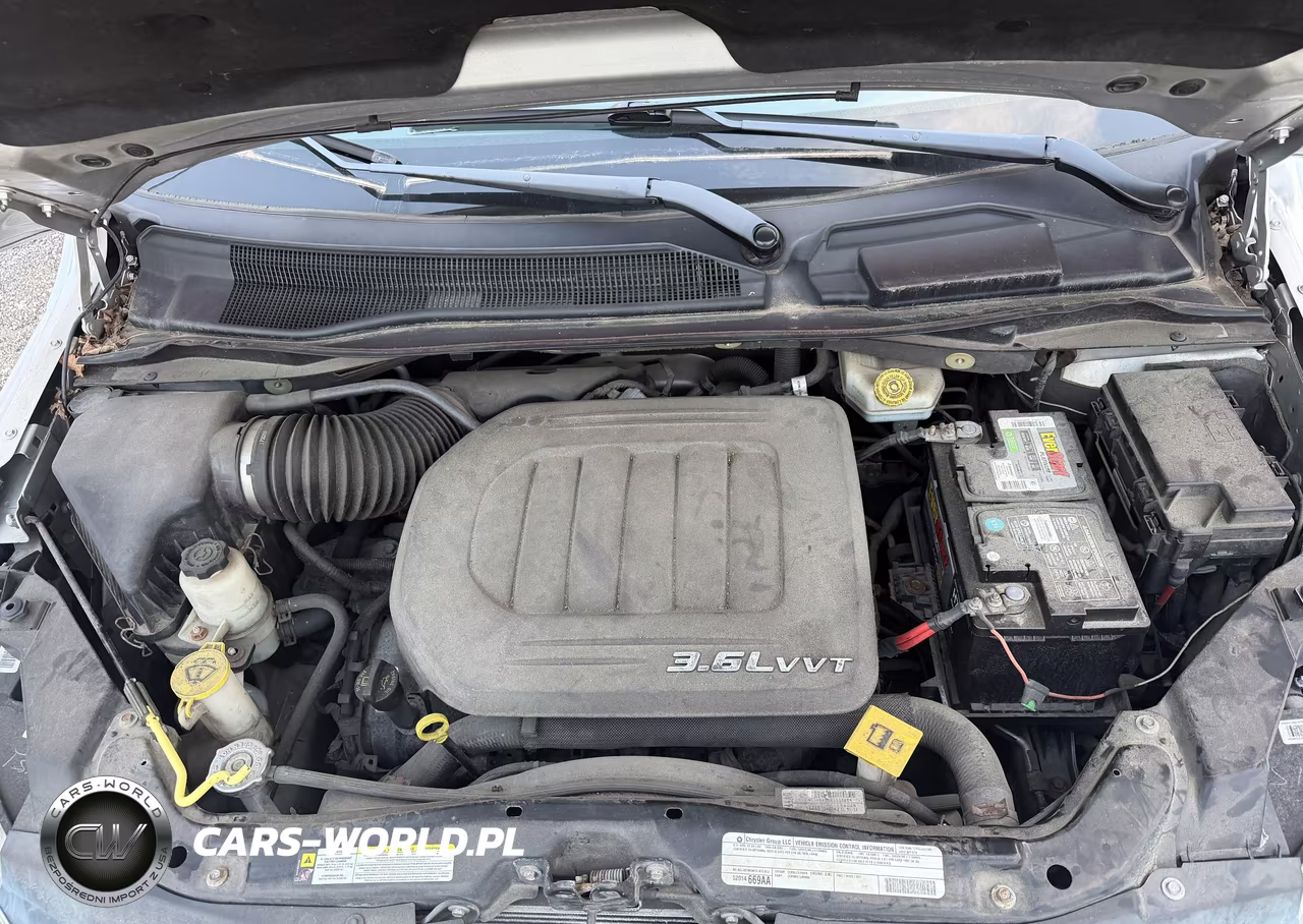 2012 Volkswagen Routan Se VIN:2C4RVABG4CR293873 - 10