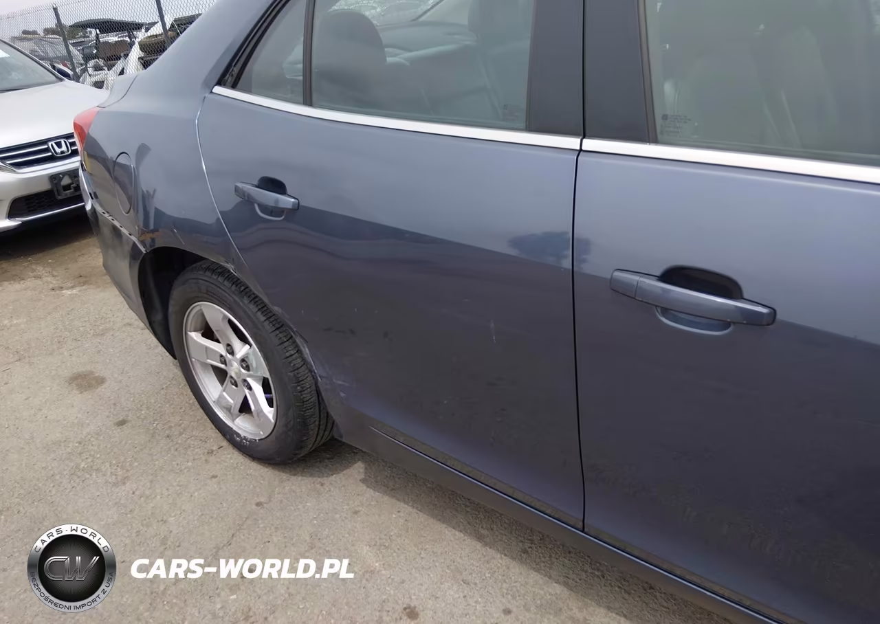 2013 Chevrolet Malibu 1Lt VIN:1G11C5SA2DF184707 - 13