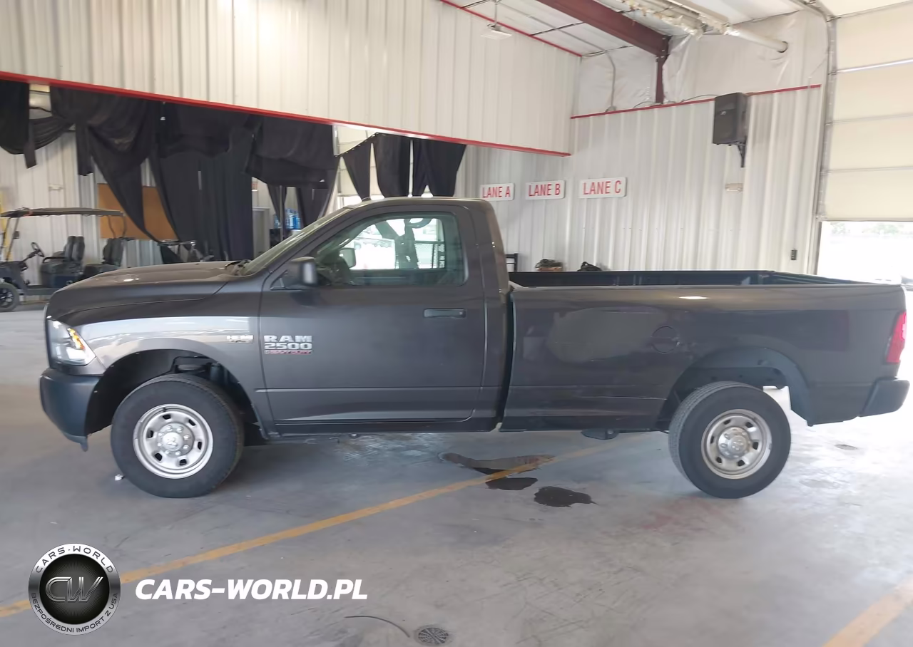 2018 Ram 2500 Tradesman 4X2 8' Box VIN:3C6LR4AT3JG312966 - 19