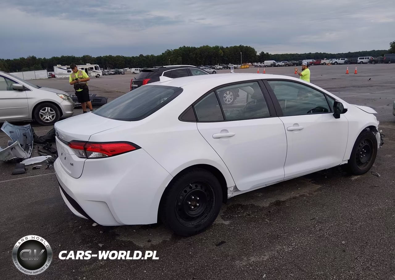 2021 Toyota Corolla Le VIN:5YFEPMAEXMP260727 - 4